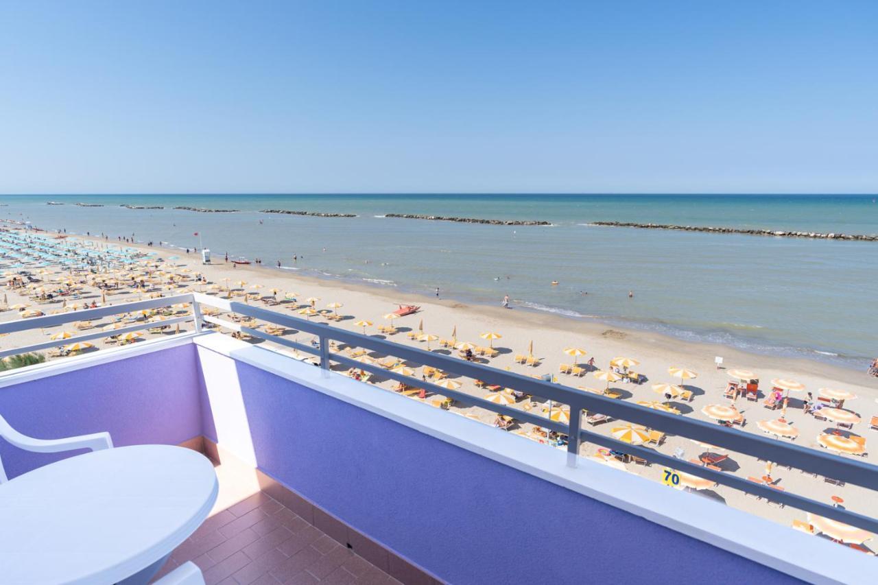 Beach Suite Hotel Беллария-Иджеа-Марина Экстерьер фото