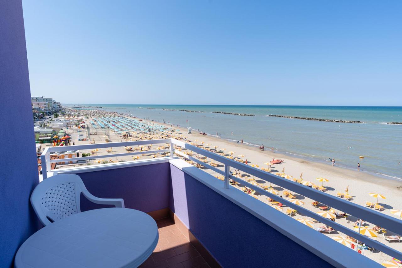 Beach Suite Hotel Беллария-Иджеа-Марина Экстерьер фото