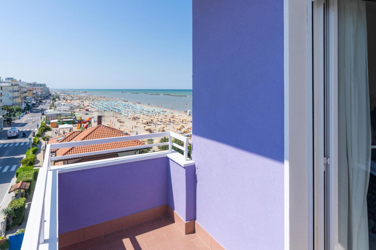 Beach Suite Hotel Беллария-Иджеа-Марина Экстерьер фото