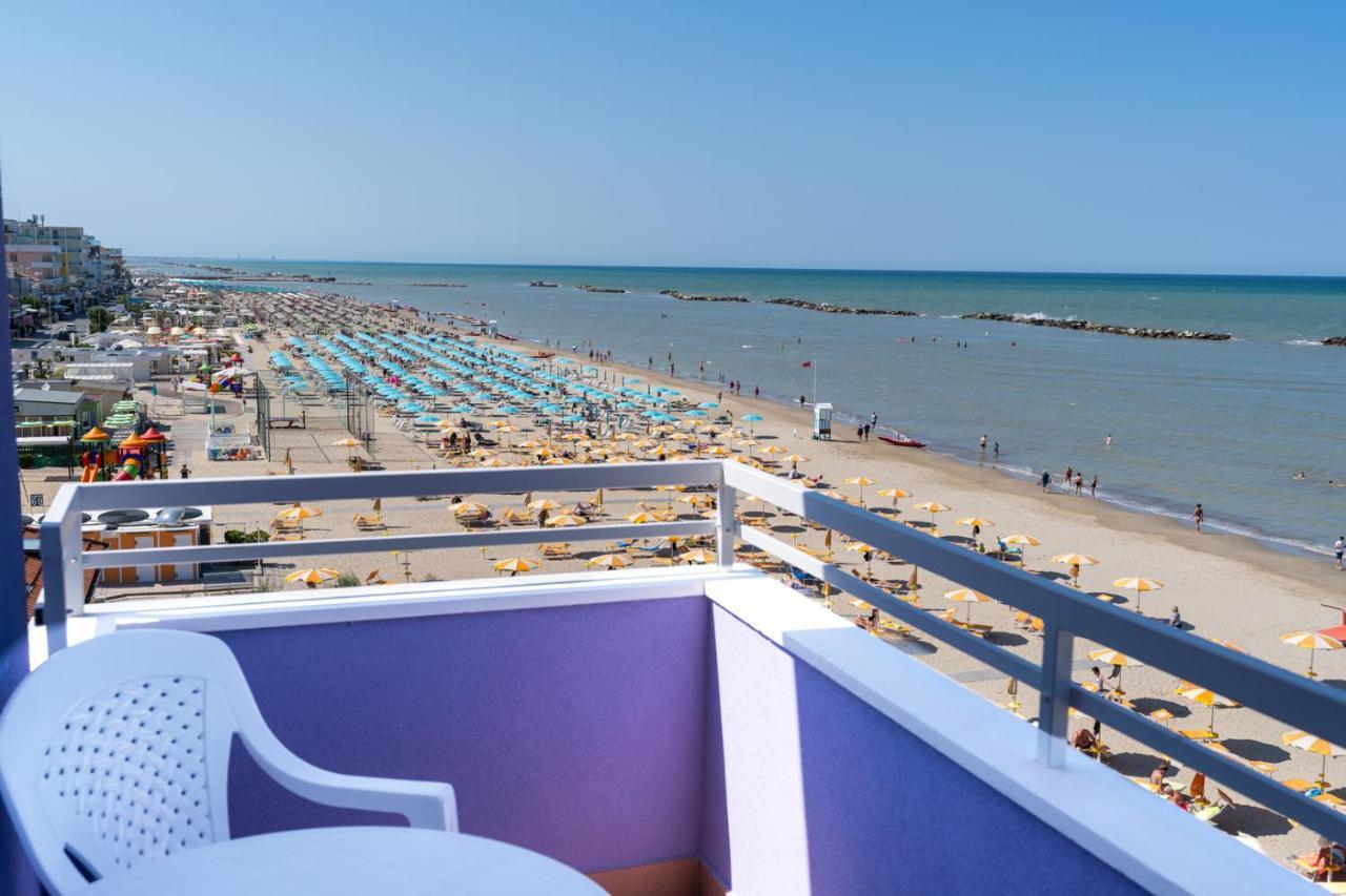 Beach Suite Hotel Беллария-Иджеа-Марина Экстерьер фото